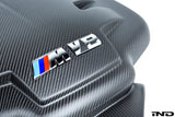 Eventuri E9X M3 Matte Plenum Emblem Close-Up